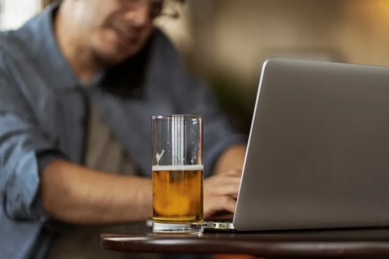 Caguama beer: Menu, Prices, Guide, and What to Try